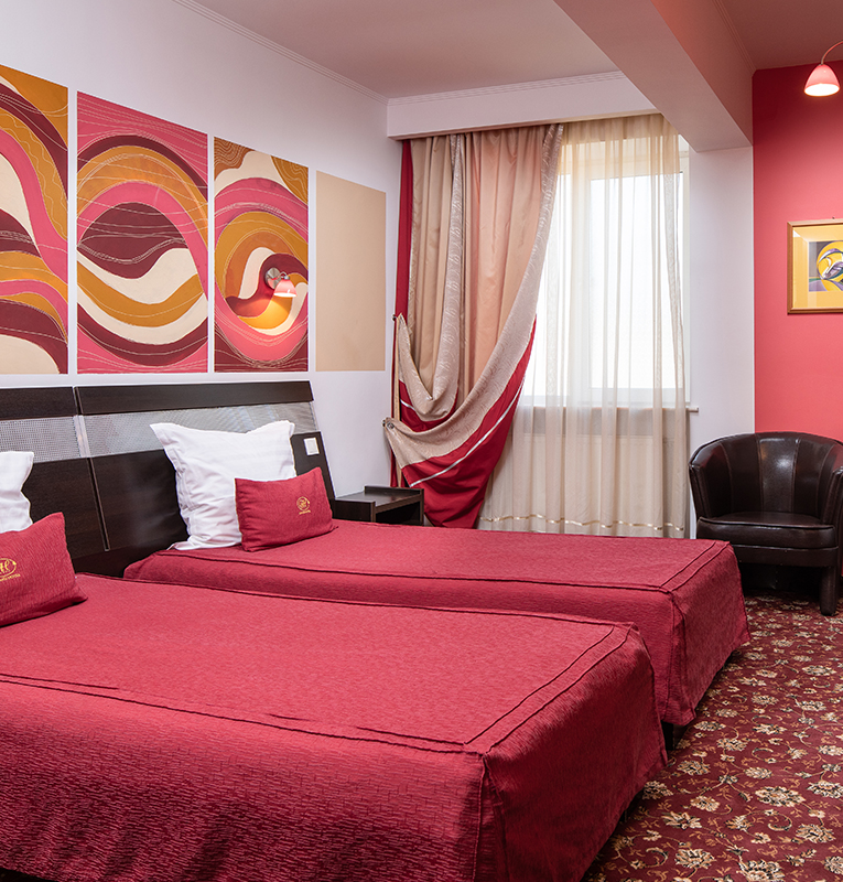 Grand Hotel Brasov | Cazare Brasov | Hotel Brasov | Cazare la munte | Cazare la Hotel Brasov | Rezervari la hotel Brasov | Cazare in Brasov