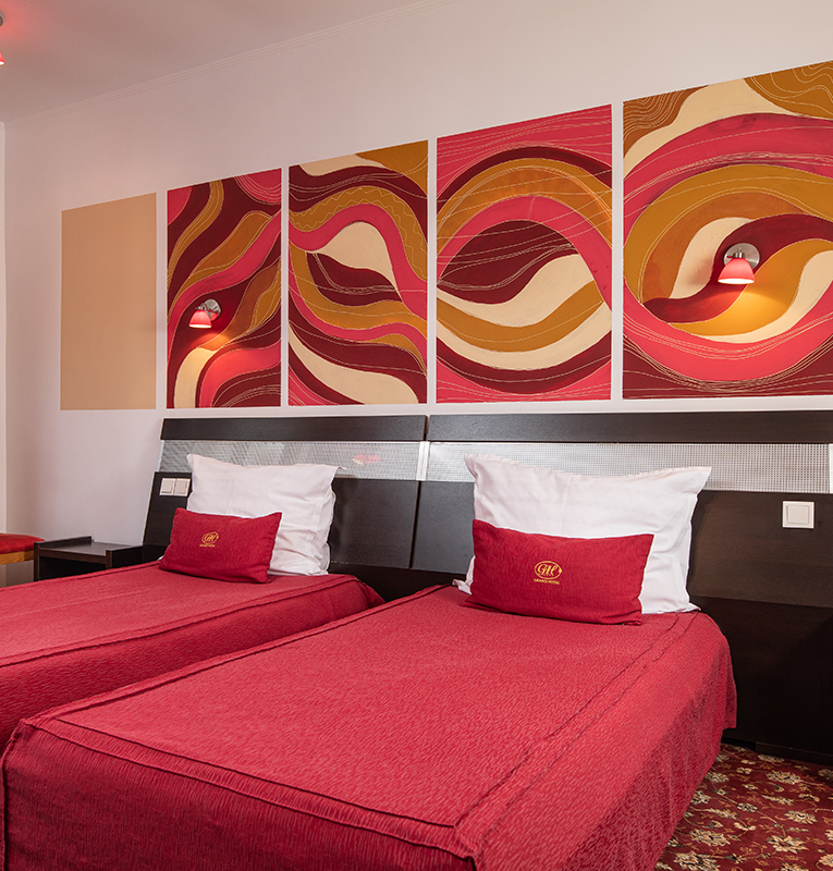 Grand Hotel Brasov | Cazare Brasov | Hotel Brasov | Cazare la munte | Cazare la Hotel Brasov | Rezervari la hotel Brasov | Cazare in Brasov
